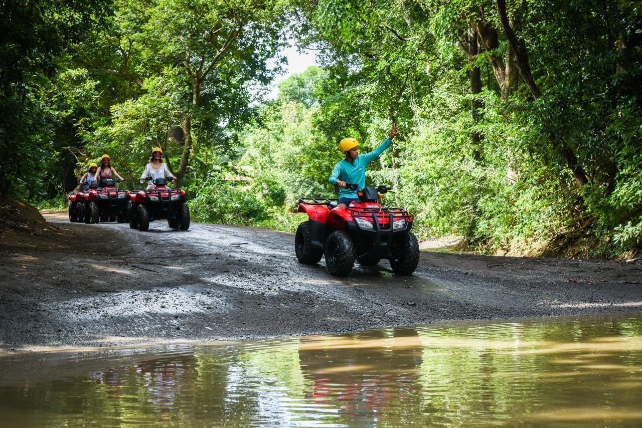 3-Hour ATV Tour to Playa Conchal